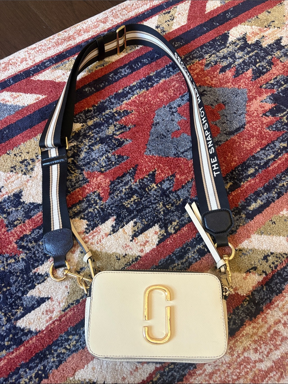 Marc Jacobs Cream Snapshot Bag with black and cream Strap